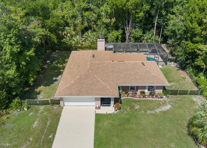 Minutes To Boat Ramps And Beach And Private Pool!