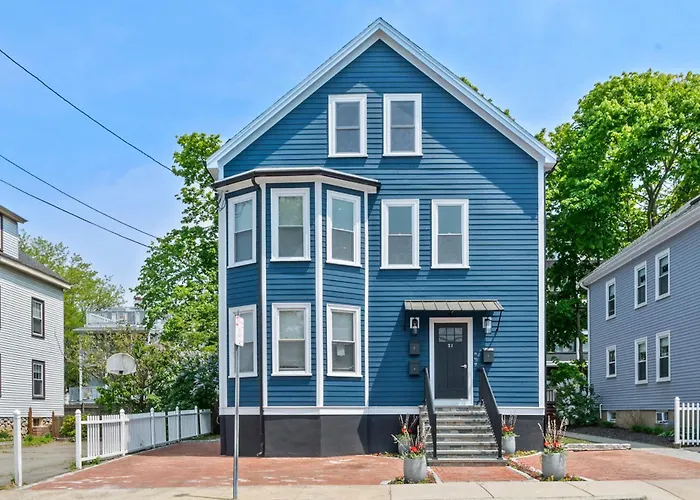 Spacious Modern Salem 3Br Getaway With 3 Free Parking Spaces