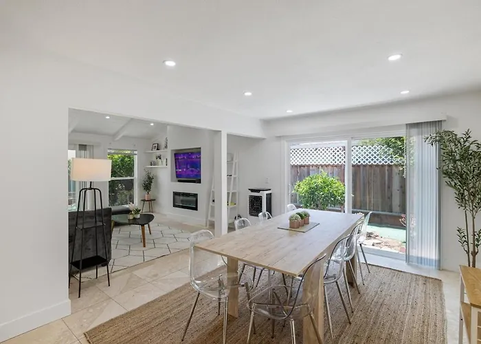 Molivu Homes 3Br - Newremodel, Petfriendly, Yard