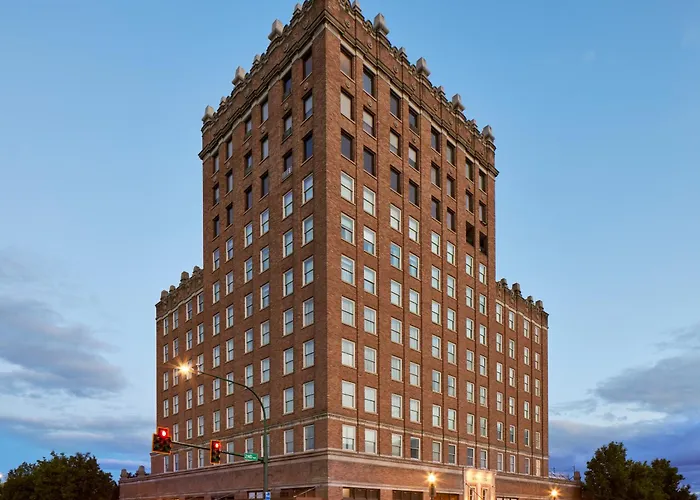 Marcus Whitman Hotel