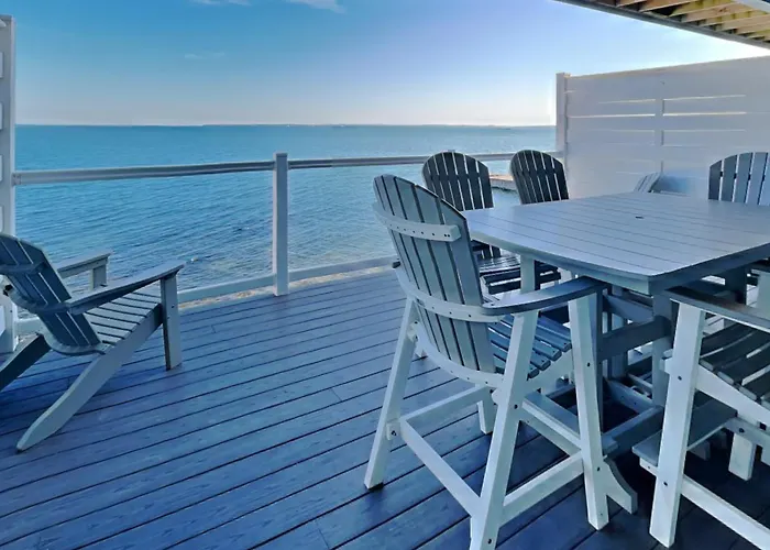 Put-In-Bay Waterfront Condo #111