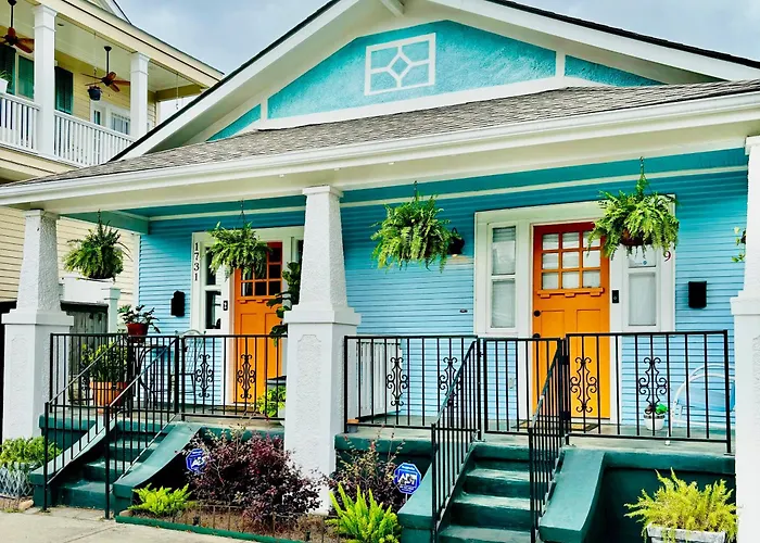 Charming Creole Cottage Near French Quarter