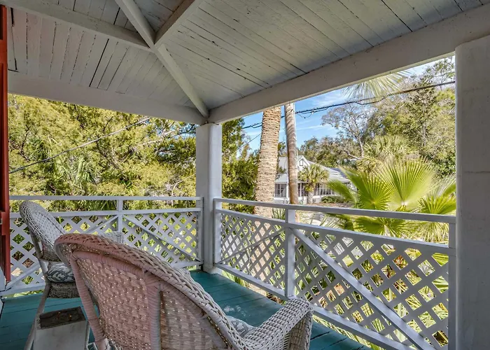 Old Carrabelle Hotel Hemingway Suite