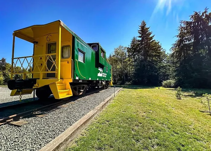 Paw Railway Getaway