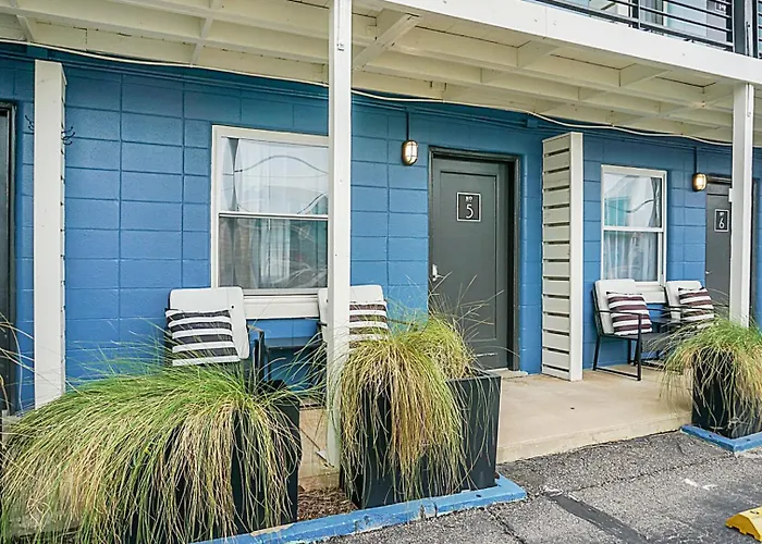 Seabirds Motel At Kure Beach