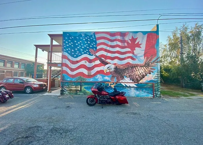 Camaray Motel
