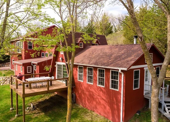 Cedar Ridge Hideaway
