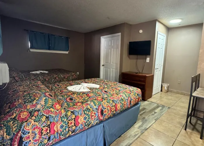 Live In Lodge Lithia Springs