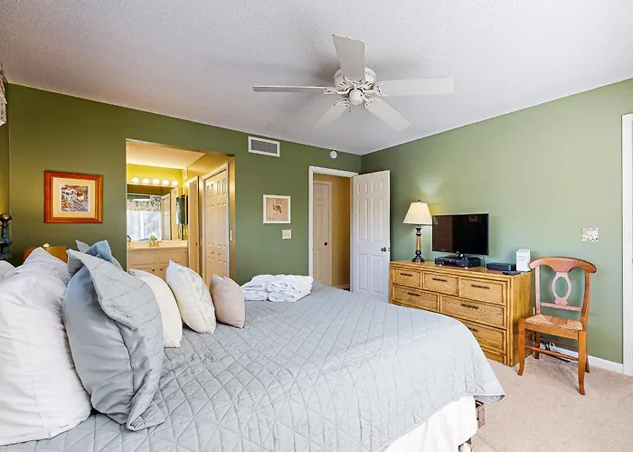 Turtle Cove 4849