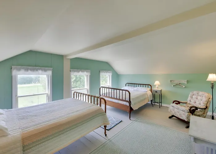 Quiet Baileys Harbor Country Home: 1 Mi To Lake!