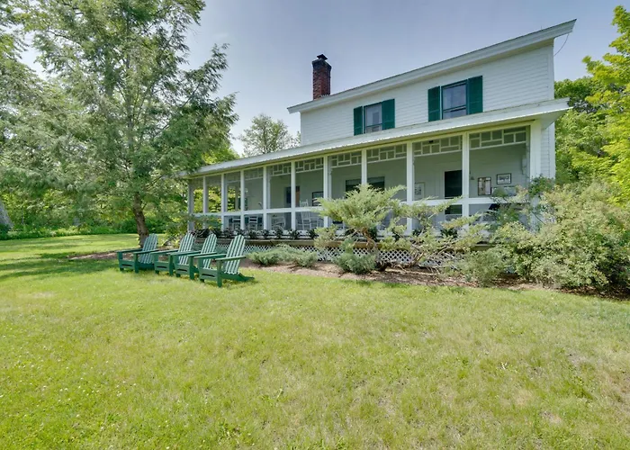 Waterfront Schroon Lake Home W/ Boat Dock!