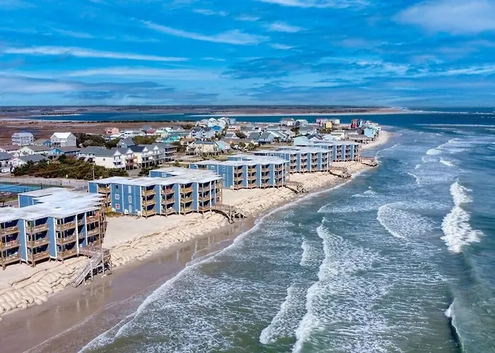Oceanfront Bliss- Sand And Views At Watchin Waves