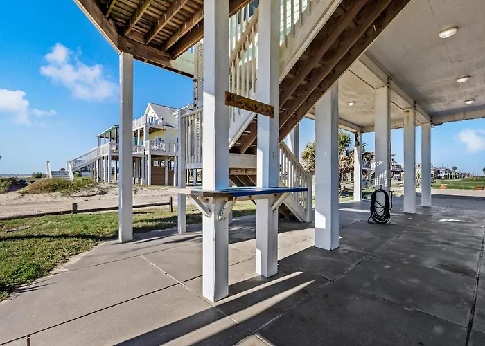 Sand To Sea Beachfront 3Br, Direct Access, Outdoor Bar & Grill