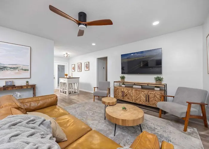 Elegant Apt 8Mi To Ft Moore Walk To Lakebottom