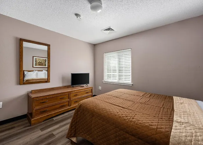 Affordable Suites Greenville