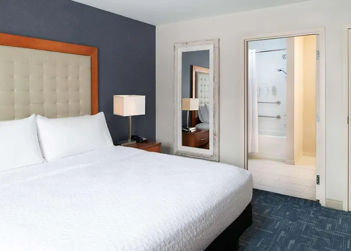 Homewood Suites By Hilton Gateway Hills Nashua