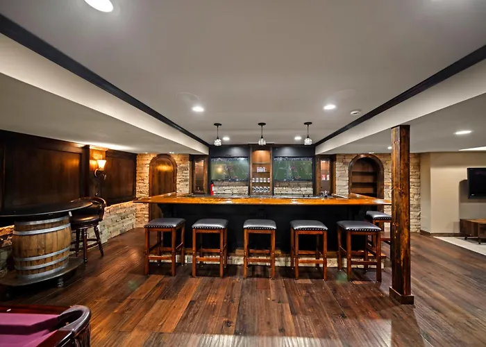 Epic Group Stay Big Gameroom Bar Arcade Playroom