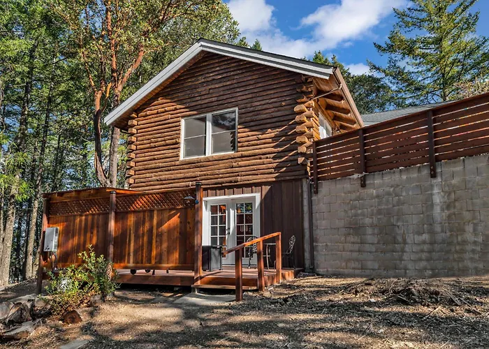 Mays Luxury Farmstay