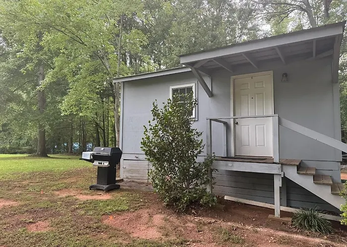 Private Cabin 1 Bed And 1 Bath