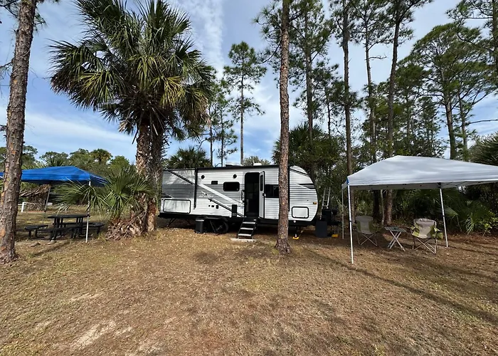 Cozy New Camper On Lake Front & Access To Fishing