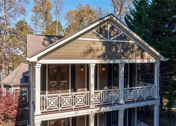 The White Hart House Lake Lanier