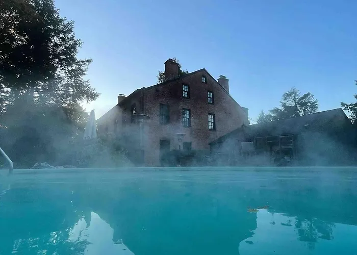 The Historic Jesse Buel Farmhouse W Heated Pool