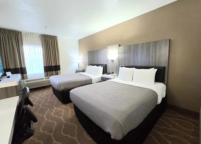 Quality Inn & Suites Longview Kelso