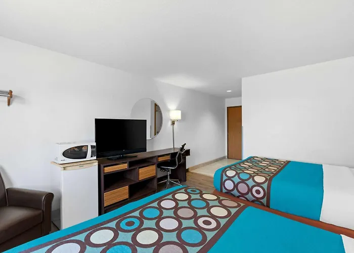 Super 8 By Wyndham Elizabethtown