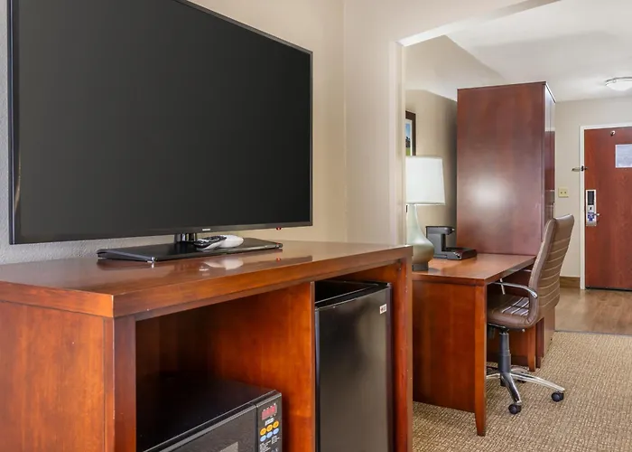 Comfort Inn & Suites Conway