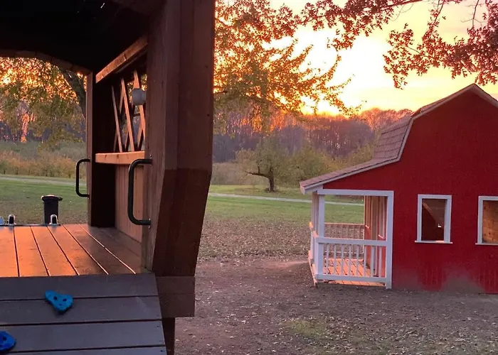 The Cortland Cottage At Brant'S Apple Orchard