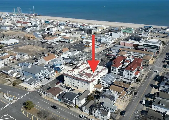 Rooftop Townhouse With 360 Views And Free Parking