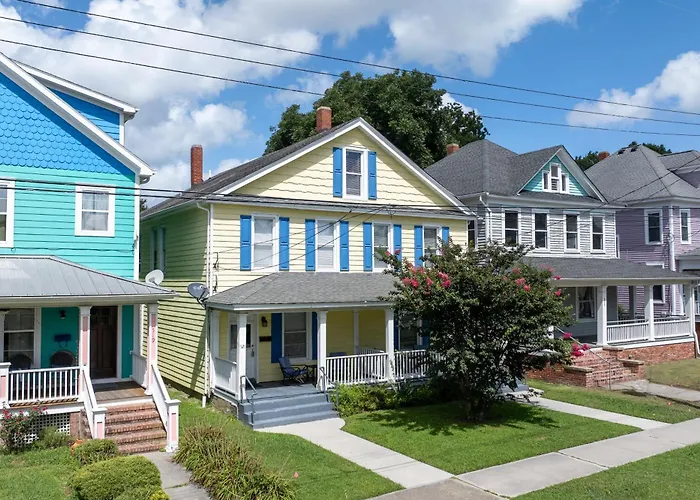 Bayside | 3Br Cape Charles Duplex, Walk To Park, Pet Friendly + Near Beach
