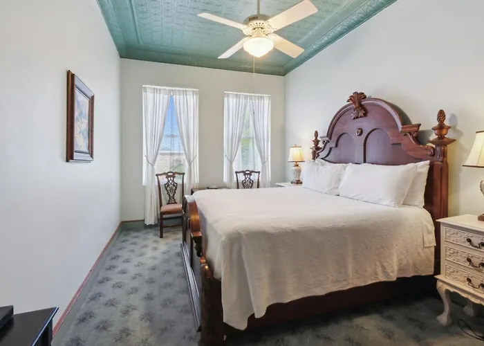 Fort Worth Room