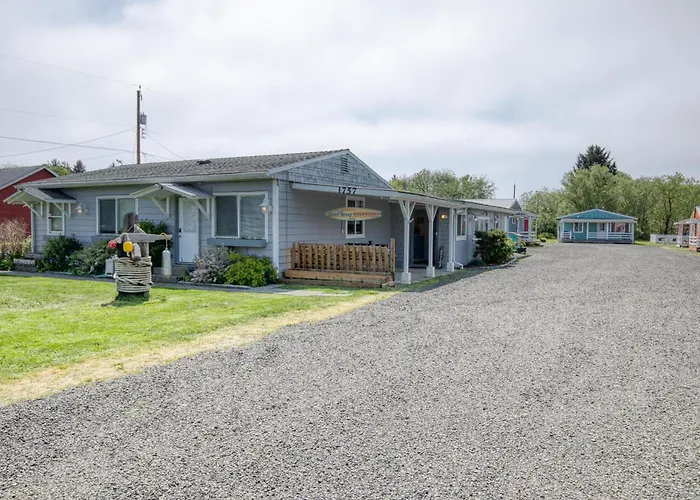 Ocean Spray Resort Cottage 12 By Grayland Beach