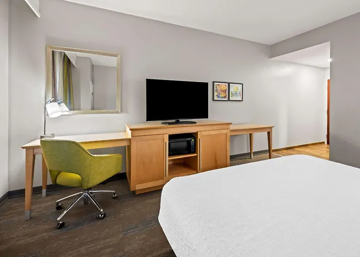 Hampton Inn & Suites Wilson I-95