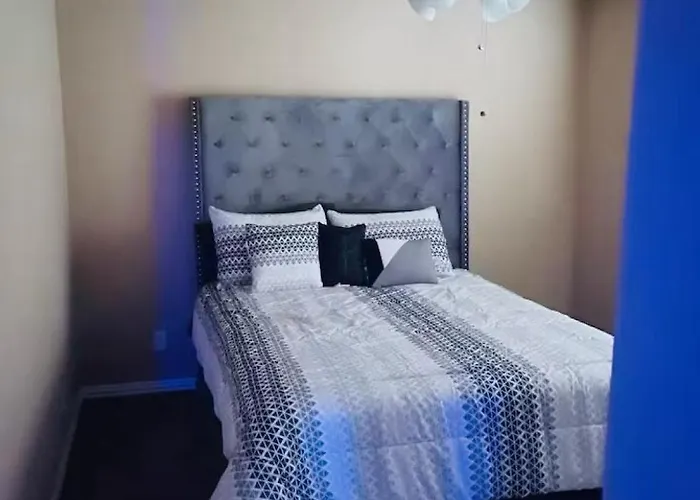 Luxury Stay - Near Houston Airport