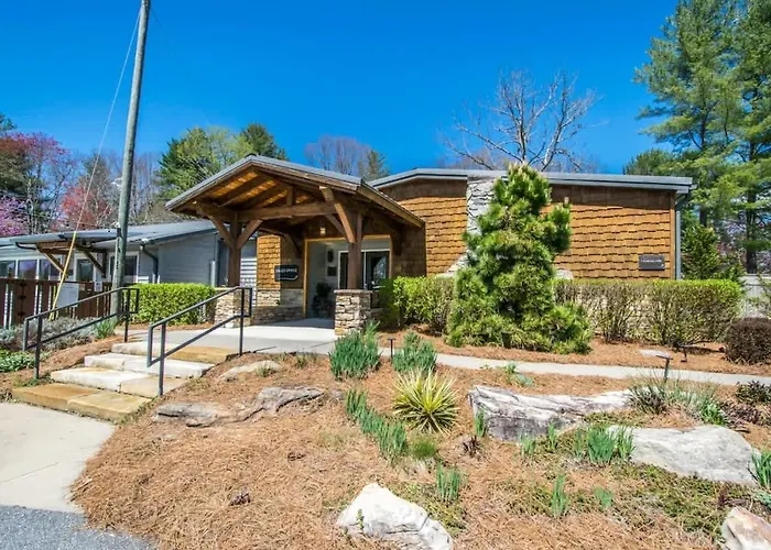 Lakeview 2Br Tiny Home Near Trails And Bocce