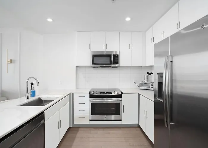Midtown View - Minutes To City