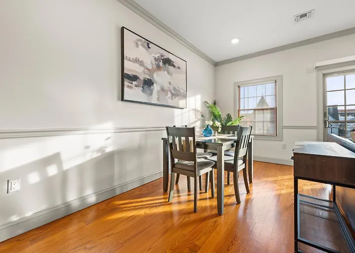 Huge Cozy Jersey City Oasis With Double Balcony - 20 Mins To Nyc
