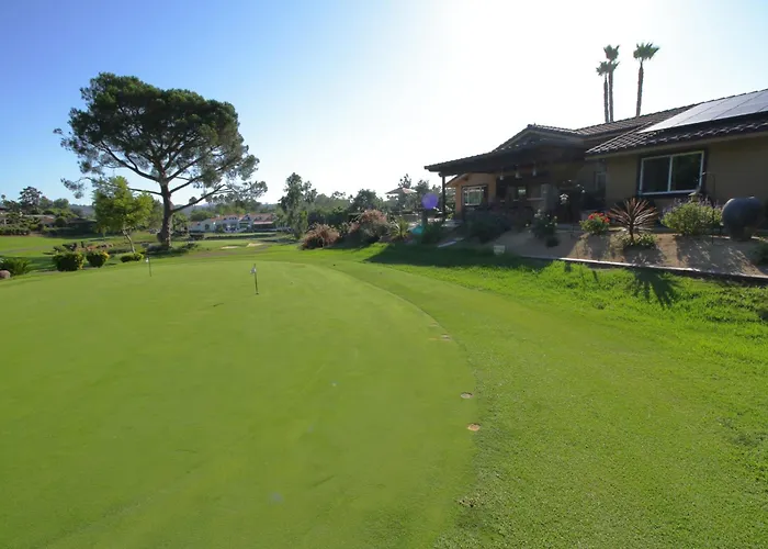 Cottage On The Greens - Stunning Golf Course Views