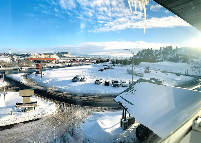 Boothill Inn And Suites