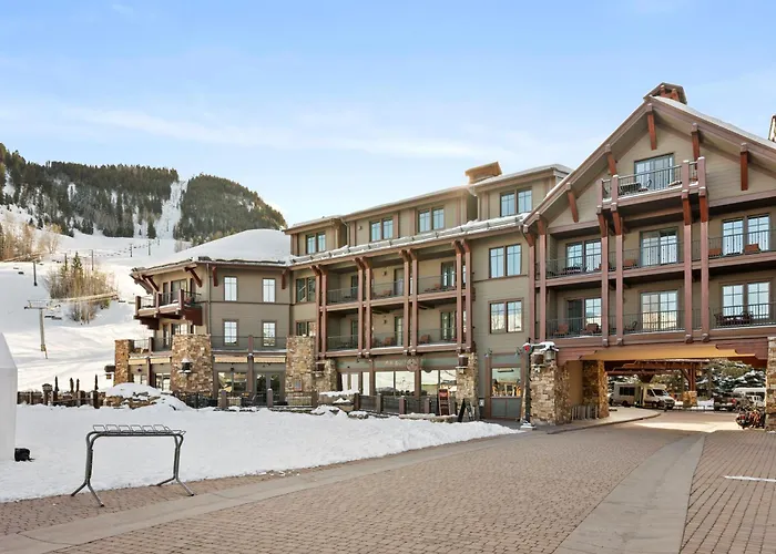 The Ritz-Carlton Club, Two-Bedroom Residence Float 1, Ski-In & Ski-Out Resort In Aspen Highlands