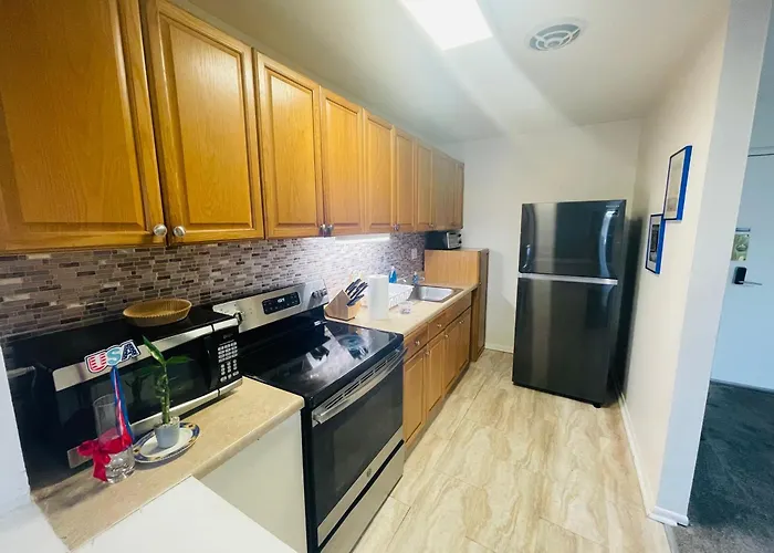 1Br With Fenced Pool & Ev Charging At Township