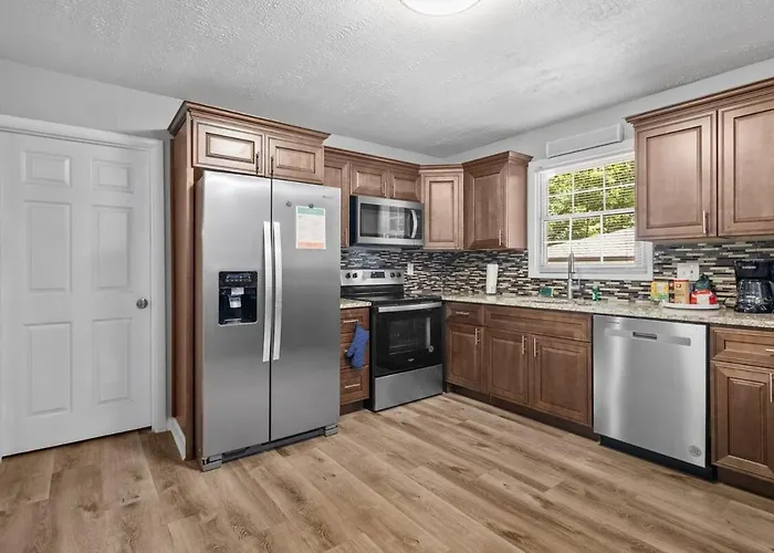 Private 3Bdr Oasis Excellent For Groups!