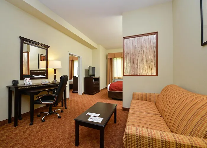 Comfort Suites Eugene University
