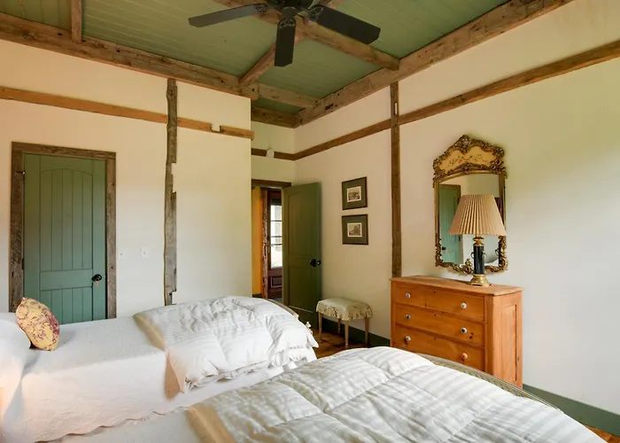 Views & Trails: Horse Farm Home In Campobello!