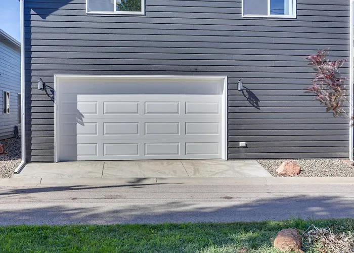 Spacious, Rustic Spearfish Home: Walk To Downtown!