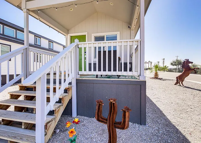 Bullhead City Vacation Rental W/ Resort Pool!