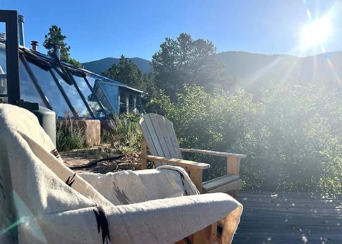 Peaceful Mt Top Earthship Retreat With Sauna & Views