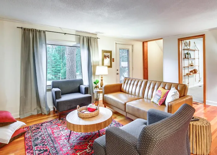 Pet-Friendly Pequot Lakes Vacation Rental Cabin!
